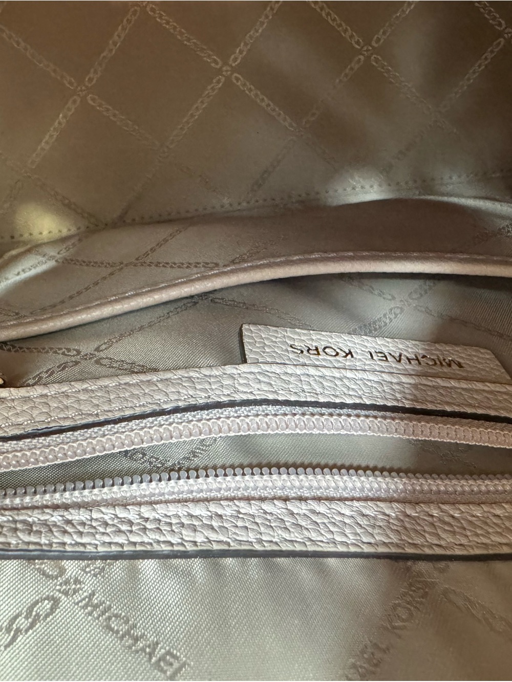 Michael Kors Pebbled Leather Satchel in White - Picture 11 of 16